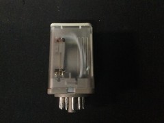 Schneider Electric Telemecanique RUN 33A02BD Universal Socket Relay RUN33A02