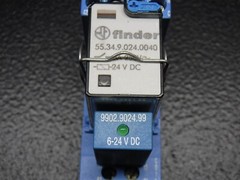 Finder Type 94.04 Socket / Finder 55.34.9.024.0040 Relay / 9902.9024.99 EMC