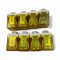 IDEC 11 Pin 120V Relay RR3PA-L Qty 7 + HItachi 23920 11 Pin – Industrial Pullout