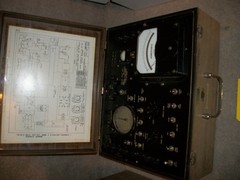 RELAY TEST SET MODEL C FROM A TN. POWER COMPANY