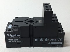 New! (Lot of 5) Schneider Electric RUZSC3M Relay Socket (#60140)