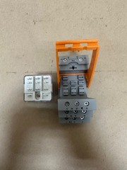 Phoenix Contact 2903702 Single Relay w/ RIF-4-BSC/3×21 Relay Base