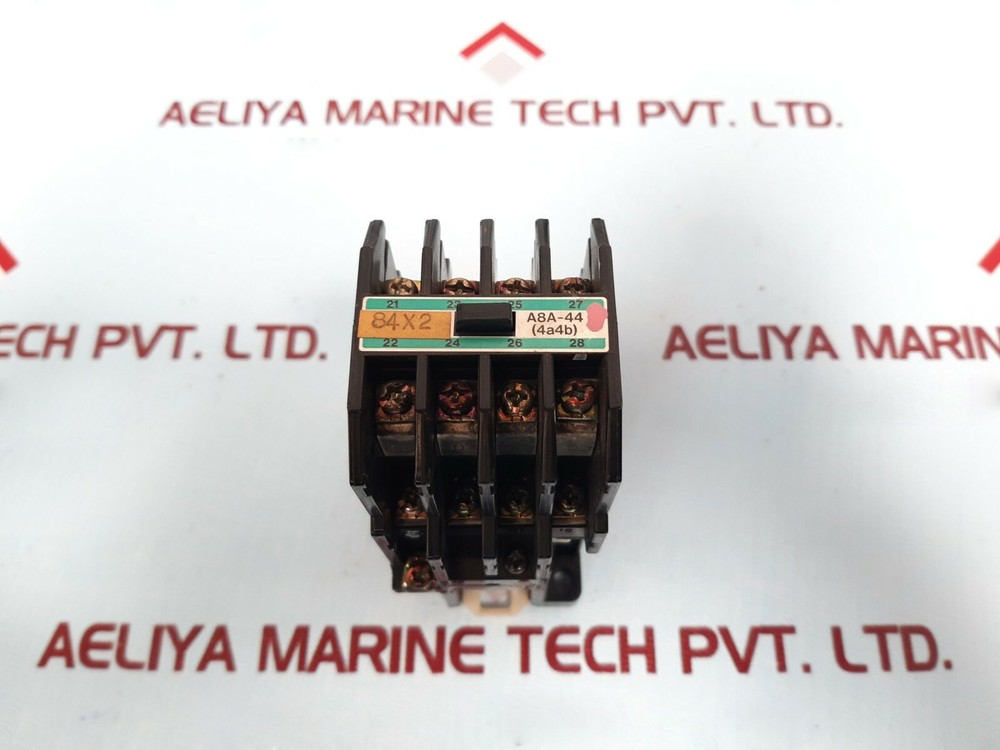 Toshiba A8A-44 (4A4B) Control Relay 100V-50Hz 100-110V-60Hz