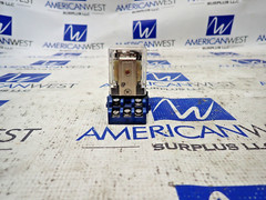 Potter Brumfield KUP-14A35-120 Relay 120V with Socket Base 27E121