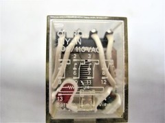 OMRON MY4N RELAY 110VAC UNMP 111321