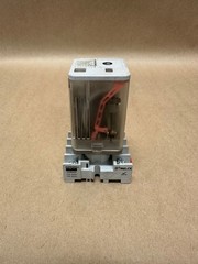 Allen Bradley 700-HA32A1 Tube Base Relay w/ Dayton 5X852N Relay Socket