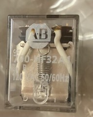 Lot of 14 – Allen Bradley 700-HF32A1 Relay 700HF32A1 Series C