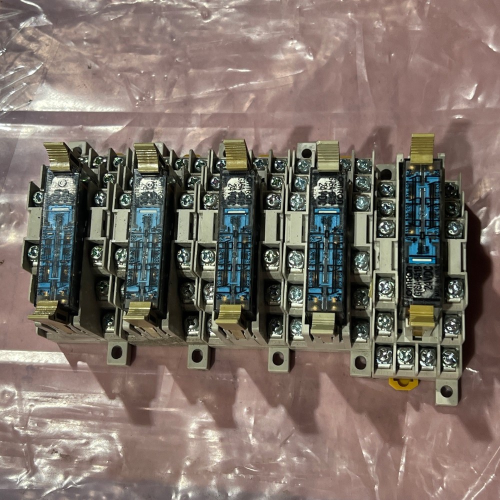 🔥Omron G7SA-5A1B Relay With Socket Base P7SA-14F-ND 24VDC, Lot(5), Used🇺🇸