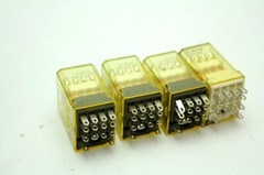 Lot Of 4 IDEC RY4S-U General Purpose Relay 24VDC 5A 4PDT Used