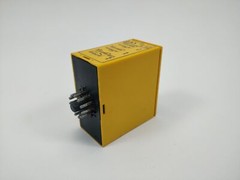 Selectron GZU30 Time Delay Relay
