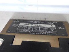 ALLEN BRADLEY 700-P401A1 TYPE P AC RELAY ENCLOSURE /BULLETIN 700 RELAY