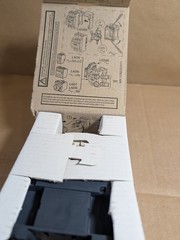 Telemecanique / Schneider CAD32G7 IEC Control Relay, 3NO 2NC, 120V coil (New)