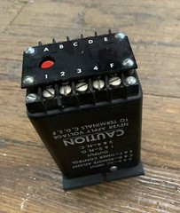 INDUSTRIAL SOLID STATE CONTROLS 1213-1BB REMOTE ADJUST TIMER CONTROL 10A 115V