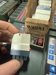 NEW NO BOX Telemecanique RHN41 Relay With Base Schneider