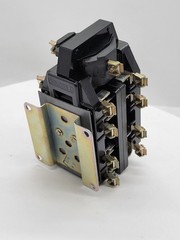 Square D 8501 DO-44 AC Control Relay 10A 4P 600V Series B 120/110V Coil
