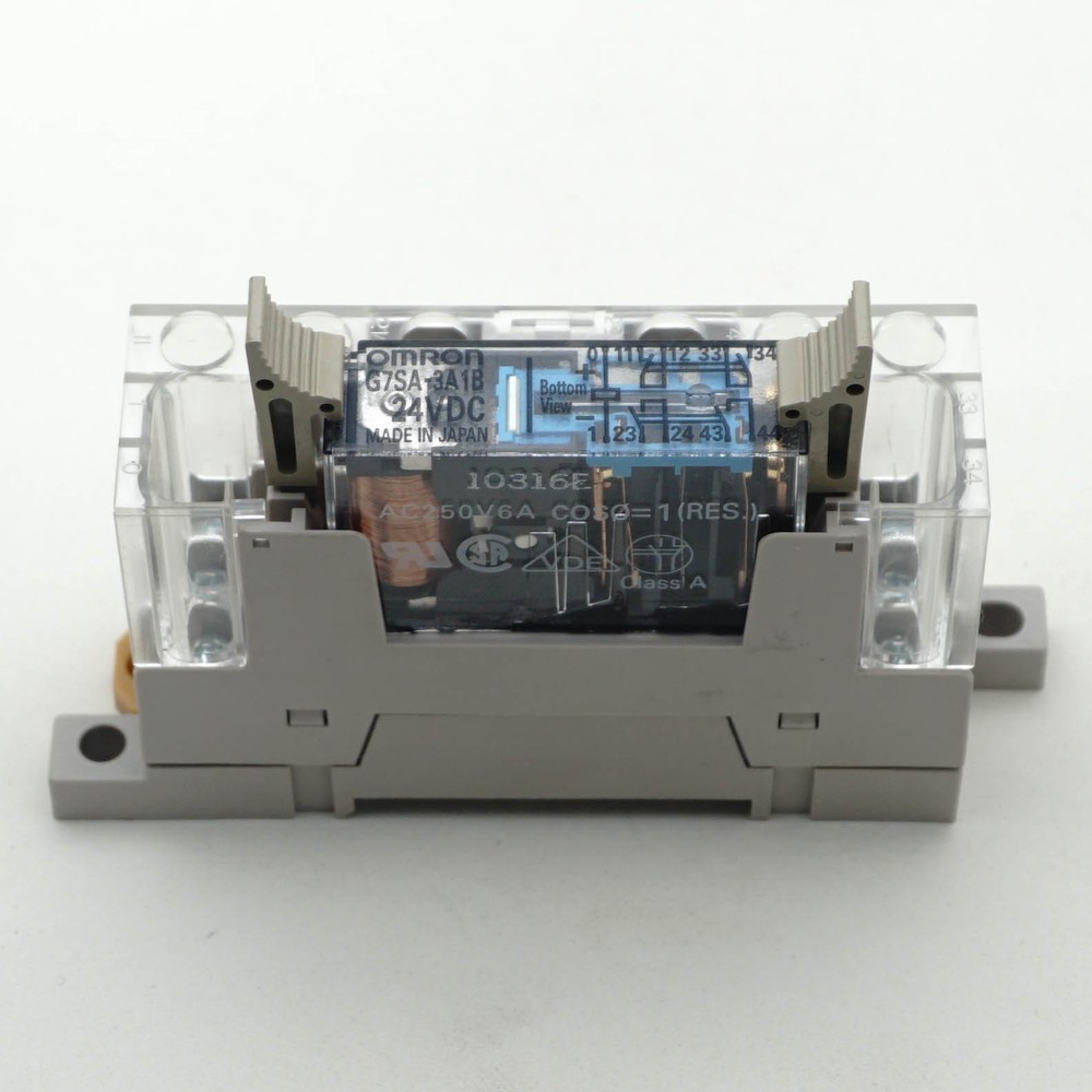G7SA-3A1B 24VDC Safety Relay 6A 24VDC with P7SA-10F-ND Socket x 1 Set NEW