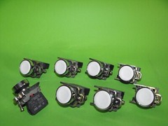Schneider Electric ZB4BA1+ZBE102.Push Button.(LOT8PCS).NEW