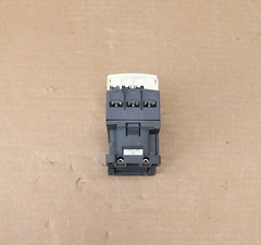 SCHNEIDER LC1D18 CONTACTOR RELAY