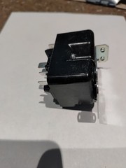 OEM Steveco Essex 90-65 RBM Type 128000 Potential Relay ** NOS