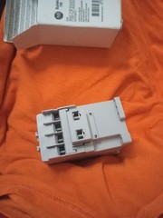 Allen-Bradley (700-CF220D) Control Relay