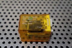 211D10-464B 007-9818213 Relays 18VDC Coil New Old Stock (Lot of 5)