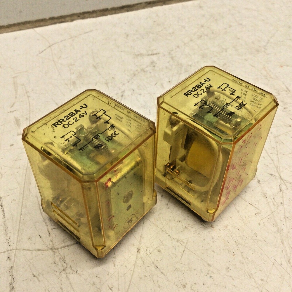 IDEC RR2BA-U RELAY DC24V, 7.5A – 10A, 120 – 240VAC, 30VDC (LOT of 2)