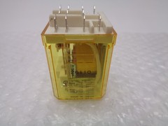 IDEC RR3B-UL RELAY 120V NSNP