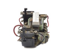 GENERAL ELECTRIC CR107C100HAA SER. A 380/440V 30A UNMP