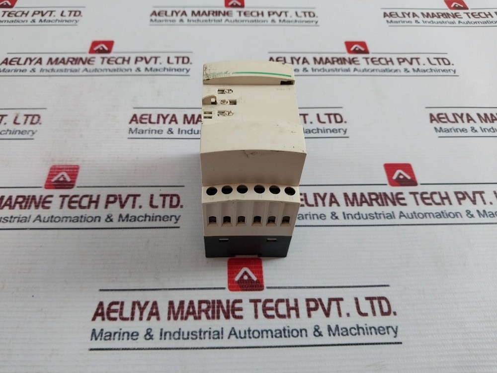 Schneider Electric RM4JA32F Current Measurement Relay 50/60Hz 3a/250v