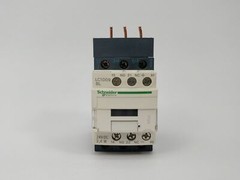 Schneider Electric LC1D09BL TeSys D Contactor 24VDC 2.4W
