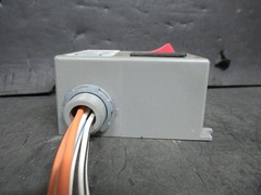 FUNCTIONAL DEVICES RIBU1S ENCLOSED RELAY 10 AMP/RES 277 VAC 480 VA 1/3 HP