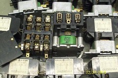 (1) GE CR153DA074BLA RELAY with 55-2G74 COIL very good condition