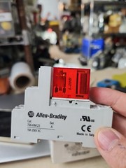 New No Box Allen Bradley 700-HPS2Z24 + 700-HN123 | Relay