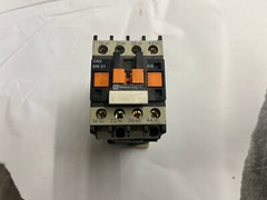 Telemecanique CA3 DN 31 Control Relay 24V NEW OLD STOCK