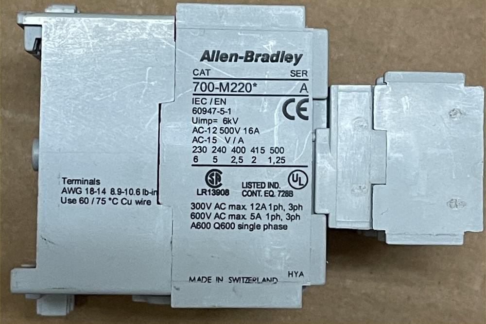 700-M220* /A with 195-MA04 Allen Bradley Control Relay 110VAC coil