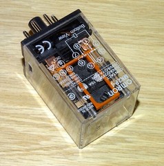 NEW Omron MK2P-I Relay MK2PI, 10 Amp contacts, 24 V DC Coil, DPDT