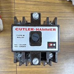Cutler-Hammer Type M Relay D26MBA w/ D26MD relay (discontinued) NEW OLD STOCK