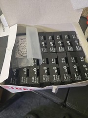 ( Box of 20 ) IDEC SR2P-06 8 Pin octal Relay Socket base – *** FREE UPS SHIP ***