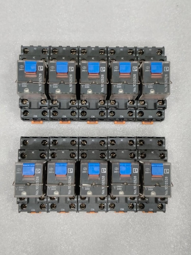 PHOENIX CONTACT POWER RELAY 24VAC 10A NO 1032526 PACK OF 10 PCS FAST SHIPPING