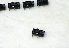 Omron SS-01-3 Relay 0.1A 125Vac 30Vdc Lot of 19