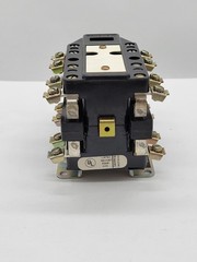 Square D 8501 DO-44 AC Control Relay 10A 4P 600V Series B 120/110V Coil