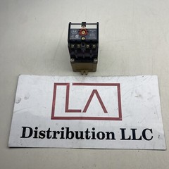 A / B 700-P400A1 CONTROL RELAY SERIES E 700P400A1 NEW, SURPLUS