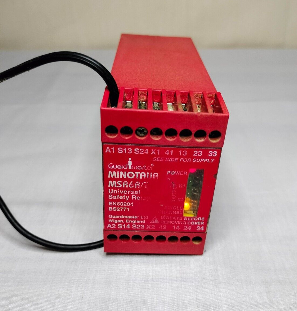Guard Master Minotaur MSR6R/T MSR6RT Universal Safety Relay Module Unit