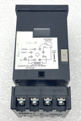 OMRON H5CX-L8 TIMERS RST w SOCKET TYPE P2CF-08
