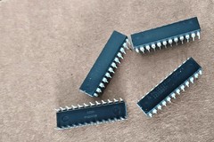 10PCS LOT-Lattice PALCE22V10H-15PC/4 24-Pin EE CMOS Integrated circuits- New