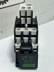 Moeller DIL0AM Contactor 24VDC with Auxiliary DILM, 8000V 3-Pole 30A