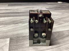 CUTLER-HAMMER TYPE M RELAY D26MB #138E138PR6*CO